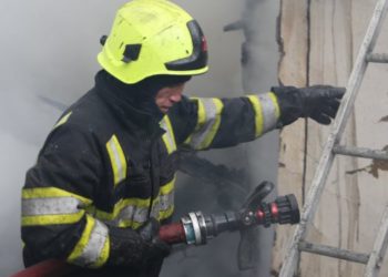 При пожаре в Бельцах пострадали три человека