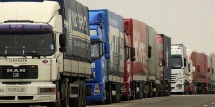 Грузовикам из нескольких стран, в том числе из Молдовы, отказали во въезде в Польшу