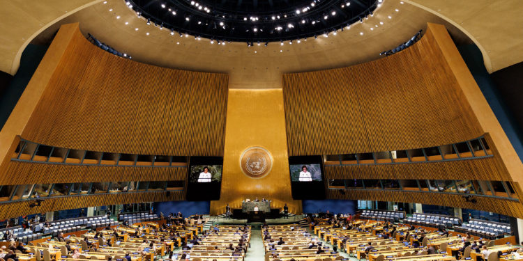 Молдова поддержала резолюцию ООН с призывом вывести российские войска из Украины | VIDEO