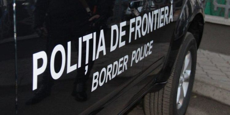 В Фалештском районе пьяный сотрудник Погранполиции врезался в машину, стоящую на обочине