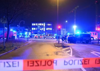 В Гамбурге в церкви Свидетелей Иеговы произошла стрельба. Погибли шесть человек