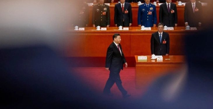 Си Цзиньпина первым в истории переизбрали главой КНР на третий срок