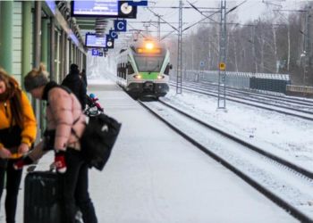 Из-за перехода на летнее время произошел сбой на железной дороге Финляндии