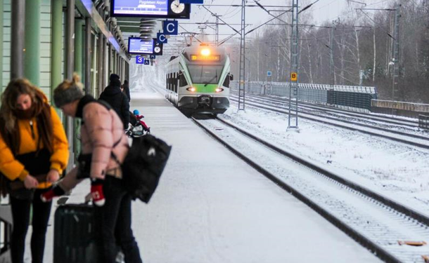 Из-за перехода на летнее время произошел сбой на железной дороге Финляндии