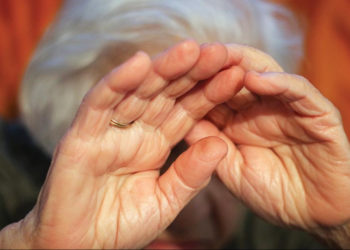 O moldoveancă a fost condamnată la 9 ani de închisoare după ce ar fi abuzat sexual o bătrână de 93 de ani din Italia | VIDEO