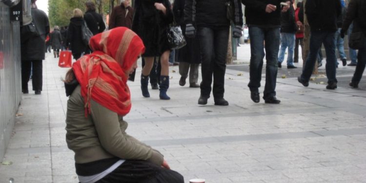 Заставляла попрошайничать в России: жительницу Дурлешт приговорили к 7 годам тюрьмы