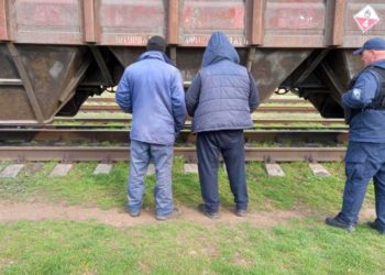 Двое граждан Украины спрятались в вагоне поезда, чтобы приехать в Молдову