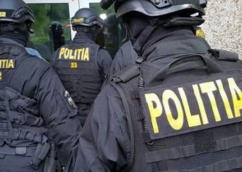 Nouă percheziții la Căușeni: Polițiștii și procurorii au ridicat zeci de muniții și arme | VIDEO