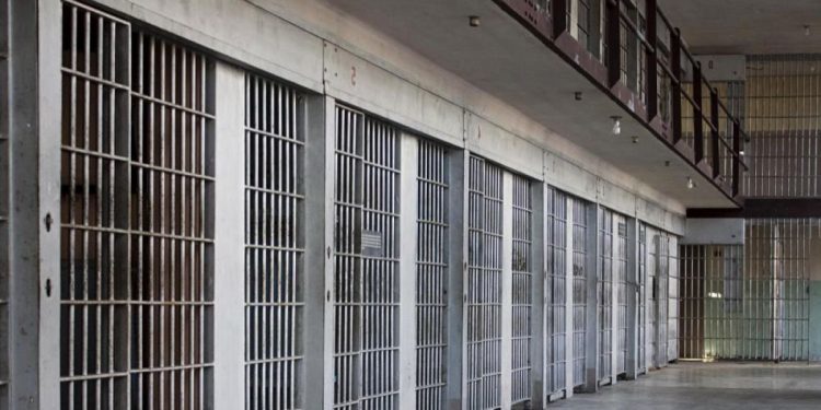 Învinuită de proxenetism. O femeie de 31 de ani din Telenești, condamnată la ani grei de detenție