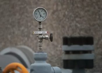 Цены на газ в Европе упали ниже 500 долларов за тысячу кубометров