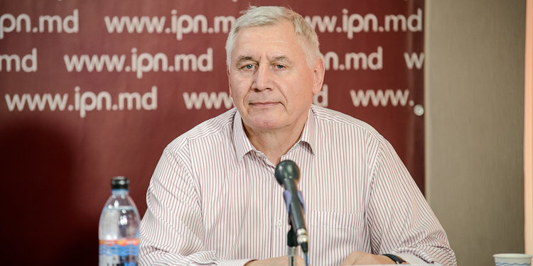 „Este o amenințară la adresa regimului constituțional”. Membrii Institutului Justiției Constituționale critică votarea proiectului de lege privind sintagma „limba Moldovenească” | VIDEO