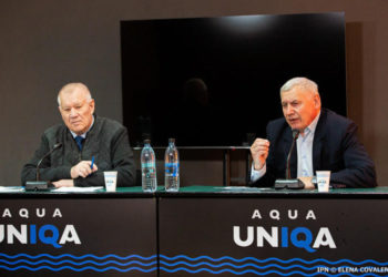 IJC critică votul din Parlament privind introducerea sintagmei „limba română” în Constituție