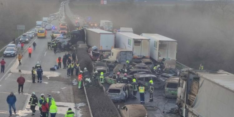 Accidentul cu 41 de mașini din Ungaria a fost filmat de camerele de supraveghere. Ce a provocat dezastrul.