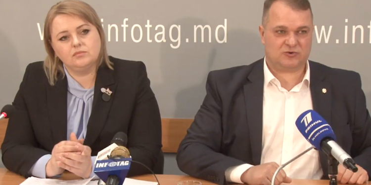 „Trebuie să ieșim cu oamenii și să le apărăm dreptul la o viață normală”. Deputații Alexandru Nesterovschi și Irina Lozovan anunță crearea propriului partid de stânga  | VIDEO