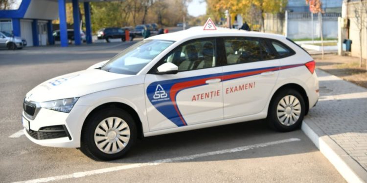 Proba practică de obținere a permisului de conducere: Câți candidați au promovat examenul din prima