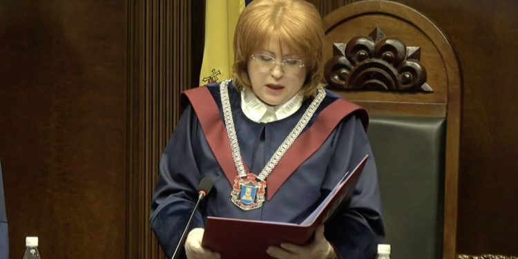 Venituri de peste 1.000.000 de lei, însă fără achiziții și econimii. Ce a inclus președintele Curții Constituționale, Domnica Manole, în declarația sa de avere