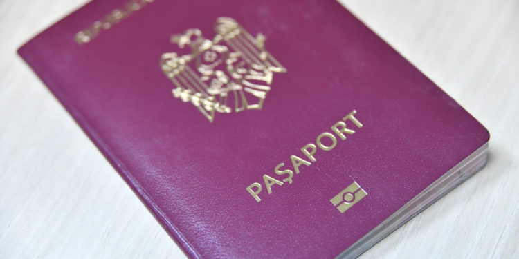 В Молдове в загранпаспорта могут внести изменения | FOTO