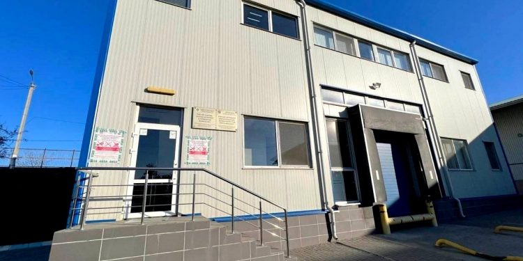 Obțineau câte 15.000 de lei per tură. CNA oferă detalii despre reținerile șefului și a 10 angajați ANSA de la Postul Intern de Control Giurgiulești | VIDEO