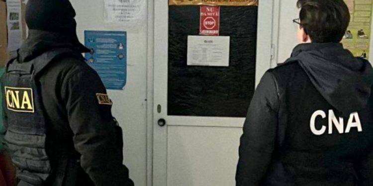 Noi percheziții în dosarul subvențiilor în agricultură: Un fost angajat al AIPA și 5 agenți economici s-au pomenit cu CNA în prag