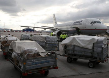 Zborurile spre și dinspre Grecia vor fi paralizate joi de o grevă naţională