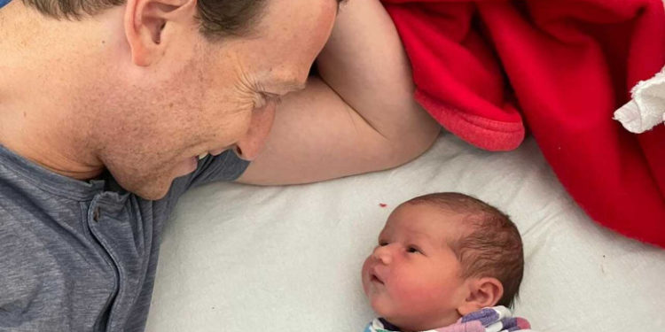 Mark Zuckerberg a devenit tată pentru a treia oară. Ce semnificație au numele copiilor săi | FOTO