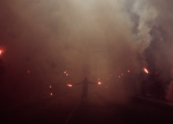 Lupte de stradă la Lyon și Paris. Aproape 300 de proteste au fost programate în Franța față de schimbările la legea pensiilor