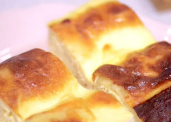 Cazul „plăcintelor cu brânză”, fără gram de brânză. Ce riscă producătorii care au dus cumpărătorii în eroare | VIDEO