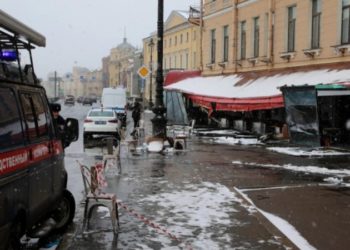 Число раненых при взрыве в Петербурге возросло до 40 человек