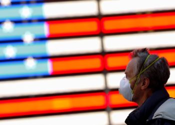 В США отменили режим ЧС, введенный из-за COVID