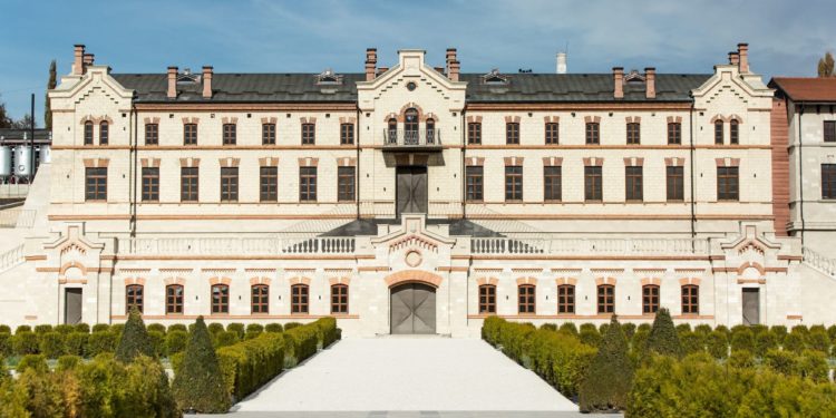 В Молдове запустили сайт саммита Европейского политического сообщества