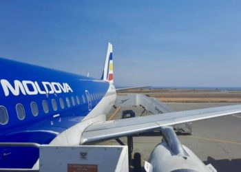 Mai multe zboruri din și spre Chișinău au fost anulate. „Air Moldova” denunță abuzuri din partea Autorității Aeronautice Civile și cere statului să apere compania | VIDEO