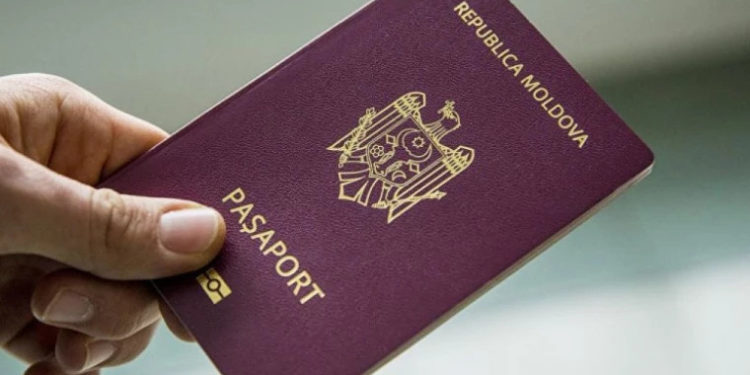 Pașapoarte biometrice noi în Moldova, lansate prin tehnologia de securitate avansată | VIDEO
