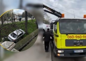 Impactul de pe Albișoara, filmat: Iată cum a ajuns Ford-ul în șanț și cum a fost extras de acolo | VIDEO