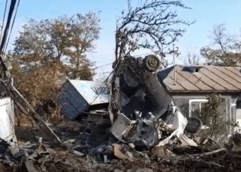 TIR din Moldova – implicat într-un accident, în România. Impactul s-a produs într-o curbă periculoasă