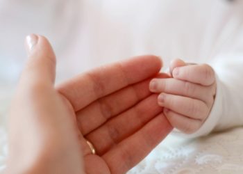 Un bebeluș „gigant” s-a născut la Institutul Mamei și Copilului: Ce greutate are și ce spune mama micuței | FOTO