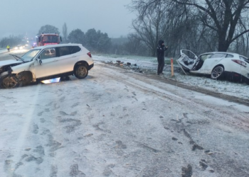 Poliția vine cu detalii privind accidentul de la Sângerei: Două persoane, transportate la spital | FOTO