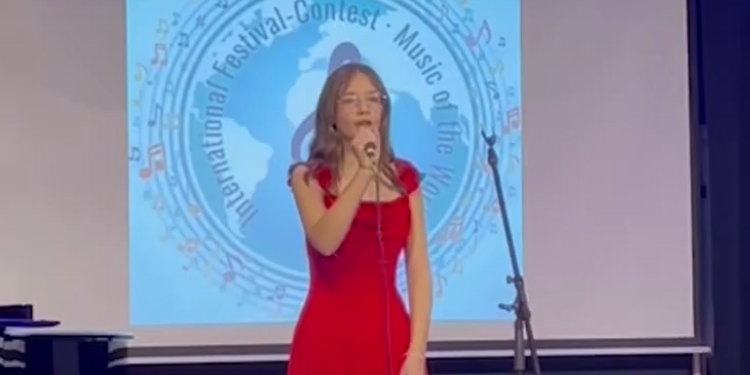 La 12 ani, vocalista Vera Pleșco din Chișinău a devenit deținătoarea Marelui Premiu al unuia dintre cele mai prestigioase concursuri internaționale din Ierusalim | VIDEO