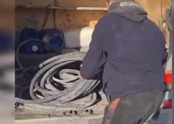 Au distrus peretele și au luat 110 metri de cablu cu fire de aramă: Doi bărbați, suspectați de furt din mina de piatră din Cricova