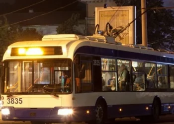 Каким будет режим работы общественного транспорта в Пасхальную ночь | VIDEO