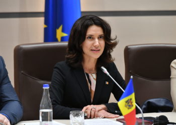 Reprezentanții guvernării PAS califică ambiguu decizia CC, privind panglica „Sfântul Gheorghe”  | VIDEO