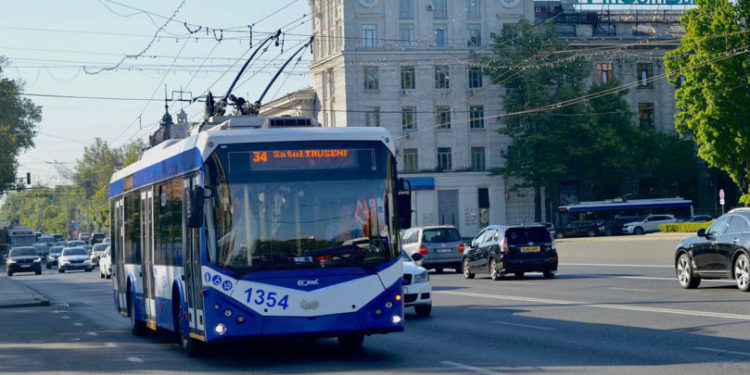 Cum va circula transportul public din Chișinău de Paștele Blajinilor
