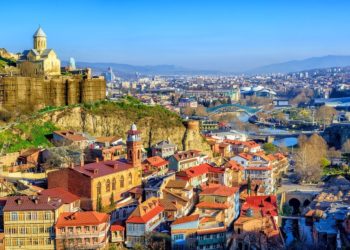 Țara contrastelor, a lendelor și a vinului. Cum poți avea parte de o călătorie de neuitat în Georgia