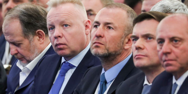 Oligarhii lui Putin s-au îmbogăţit cu 152 de miliarde de dolari anul trecut. Cine sunt cei mai bogați ruși (Forbes)