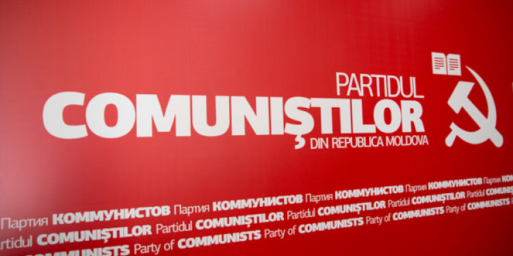 „Sunt deșteptu, sunt deșteptu”: Site-ul PCRM a fost spart. Ce apare pe prima pagină