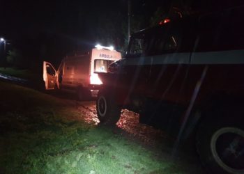 „Grație intervenției pompierilor, ambulanța blocată în glod a ajuns la pacient cu bine”. IGSU, despre misiunile în urma ploilor ambundente | VIDEO