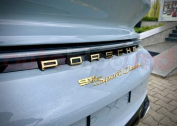 В Молдову привезли редкий автомобиль Porsche. Его можно купить за €270 тыс.