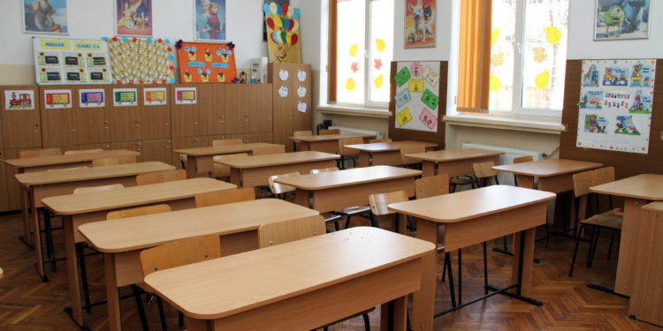 Pregătiți actele: Când începe înscrierea copiilor în clasa I în capitală