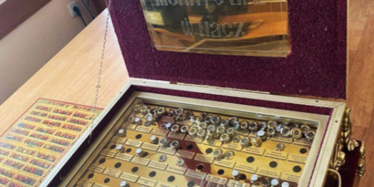 Задержана контрабанда: Из Украины в Молдову хотели провезти мощи 80-ти святых | VIDEO/FOTO