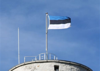 Правительство Эстонии уходит в отставку после парламентских выборов