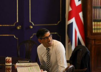 Премьер-министр Великобритании Риши Сунак попал под парламентское расследование